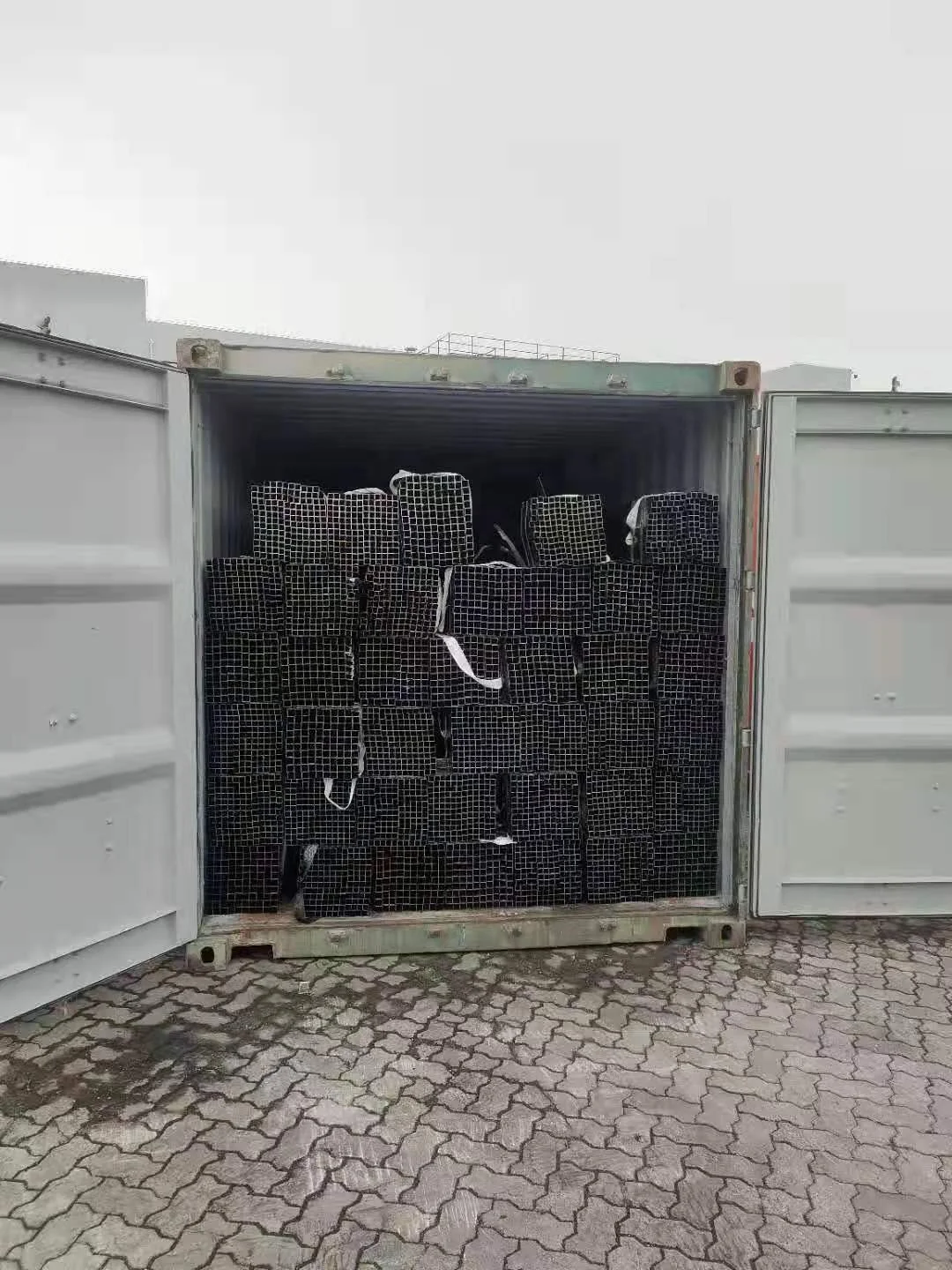 Astm A500 Square Pipe Tubing Standard Hollow Section Large Diameter Company Carbon Black Rectangular Tube Metal Iron Steel Pipes