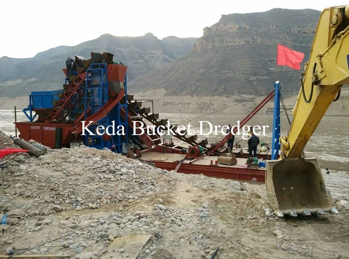 bucket chain dredger (3).jpg