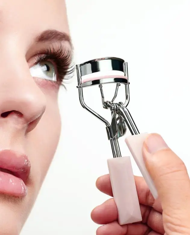 2pcs Eyelash Curler,Eyelash Curler With Refill Pads & Spring Loaded For No Pinching Or Pulling
