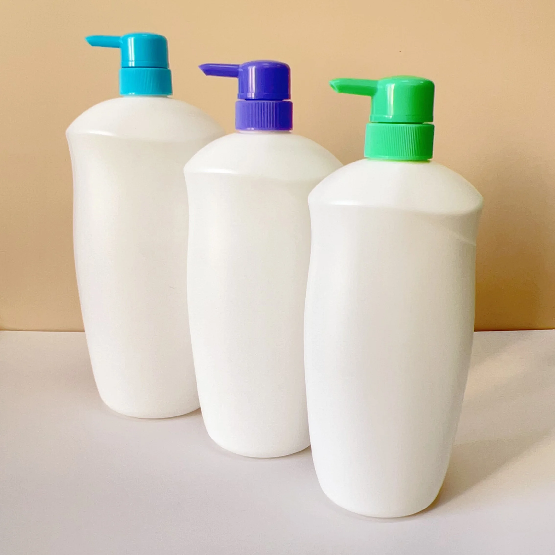 Factory Supply Large Capacity 800ml 1000ml 1380ml Hdpe Shampoo Body Wash Plastic Bottles