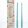 Bougie laque perle bleue avec autocollant camélia blanc