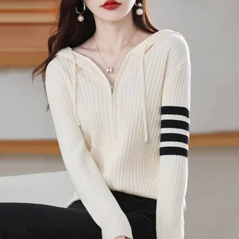Women's 2024 Summer Vintage Casual Female Pullovers Chic Tops New Fashion Stripped Zipper Hooded Knit Top for Autumn