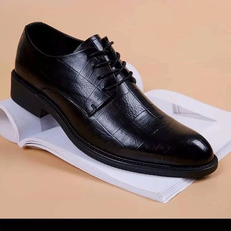 Chaussures Habillées Homme Pegabo En Cuir Italien Pointure 41/8US - Comme Neuves