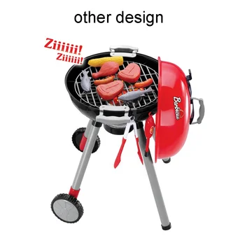 Ensemble de barbecue en bois avec ustensiles de cuisine et de coupe