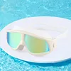 Plaqué blanc avec boîte de couleur premium