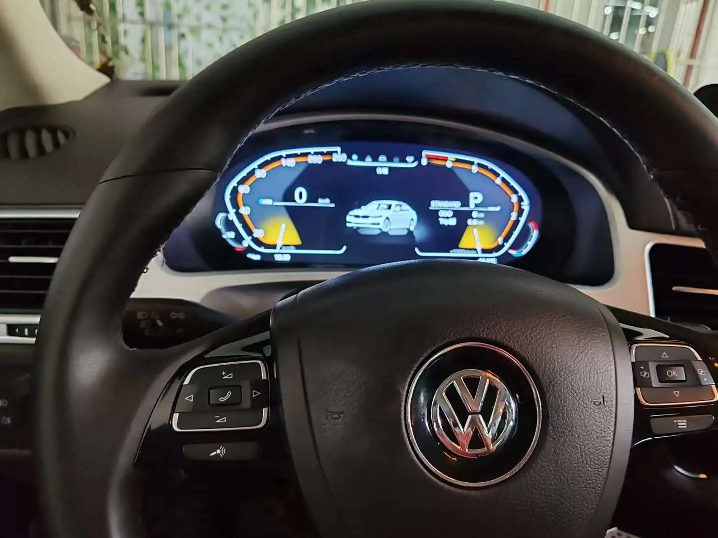 New Arrival LCD Digital Dashboard Panel Display for Volkswagen VW Touareg 2003-2010 Virtual Instrument Cluster LCD Speedometer