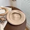 6 beige