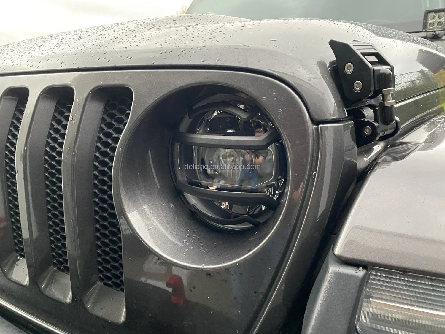 Aluminum Headlight Guards For 1821 Jeep Wrangler Jl & Gladiator Jt