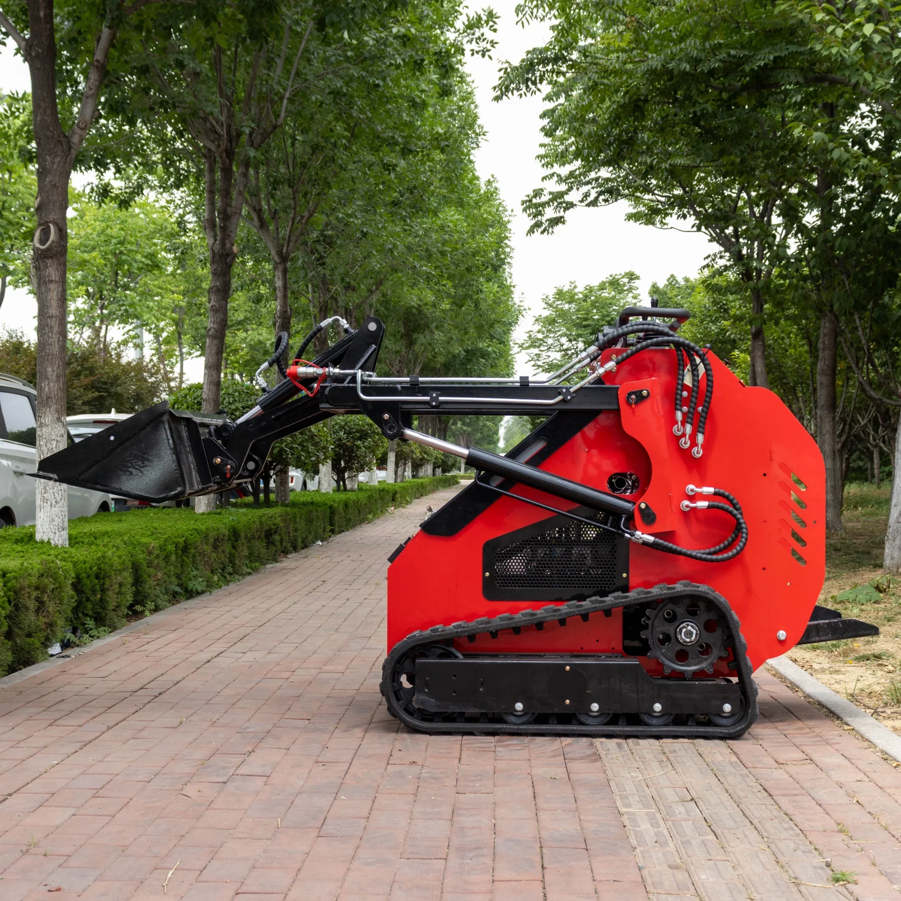 23hp Компакт түзүлүштөгү кичине Skid Steer жүк машинасы, АКШ рыногу үчүн EPA менен