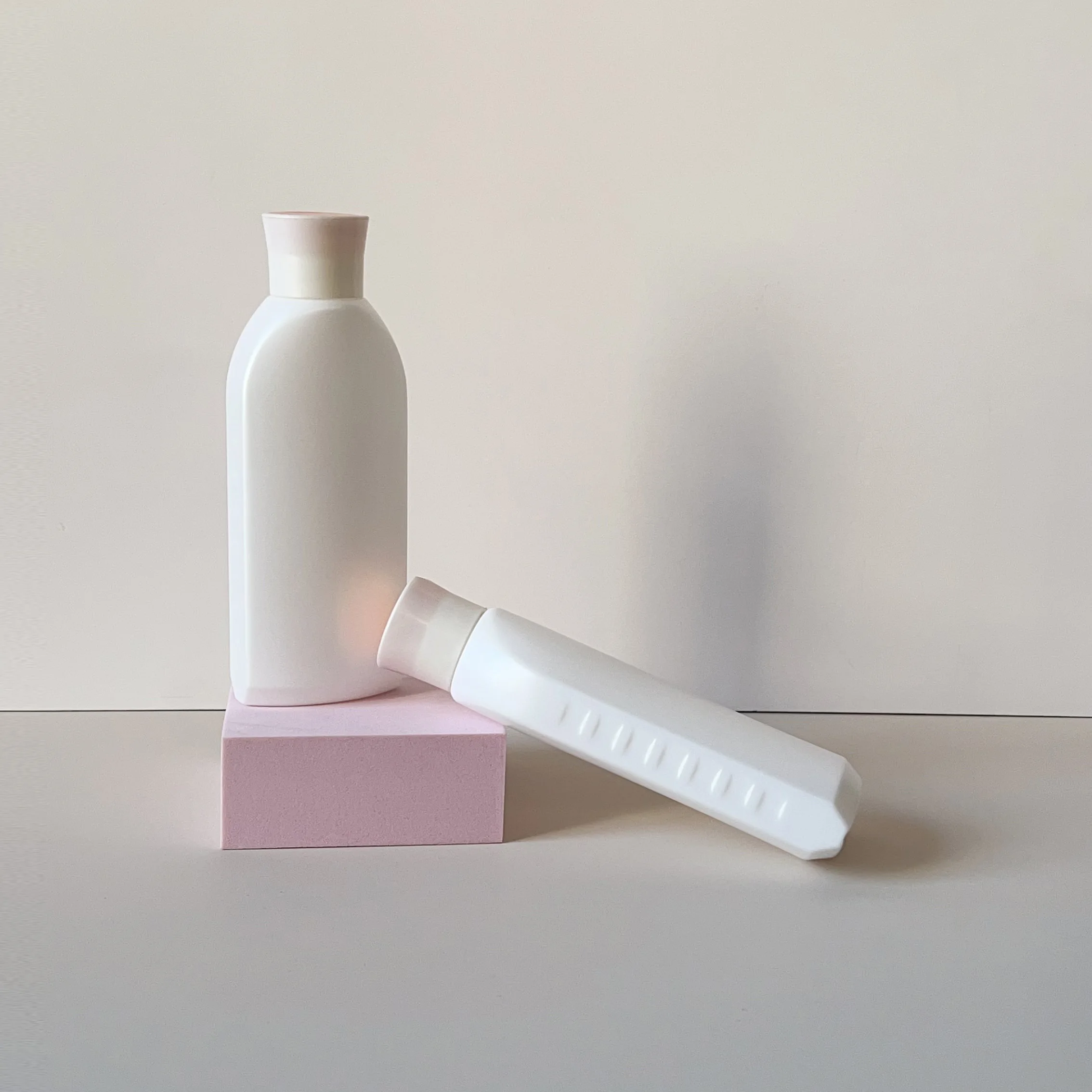 Wholesale Deluxe 200ml HDPE Skin Care Water Shampoo Shower Gel Body Lotion Plastic Bottles