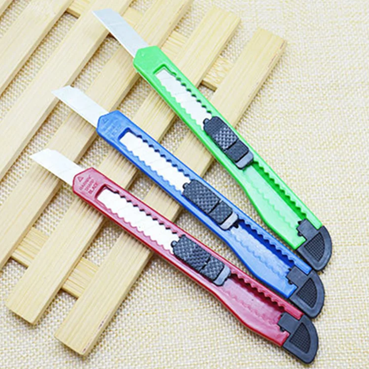 Оптовая продажа, хорошая цена, Модный популярный высококачественный Мини-нож с пластиковой ручкой, безопасный нож