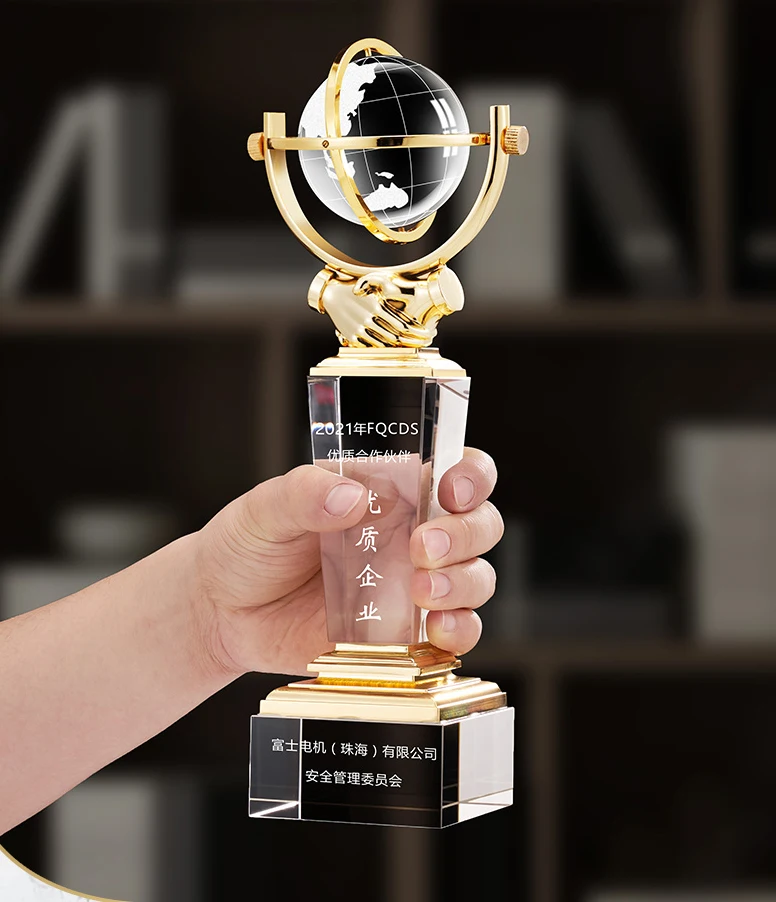 2023 new custom crystal globe trophy metal sport award manufacture