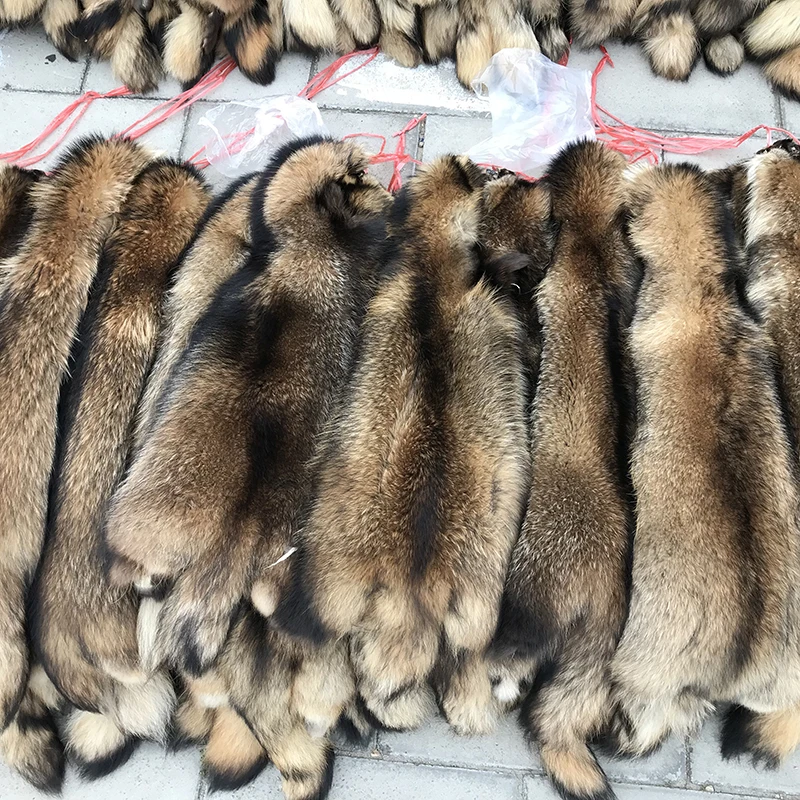 Wholesale Colorful Raccoon Fur Pom Pom With Snap For Hats Animal Fur