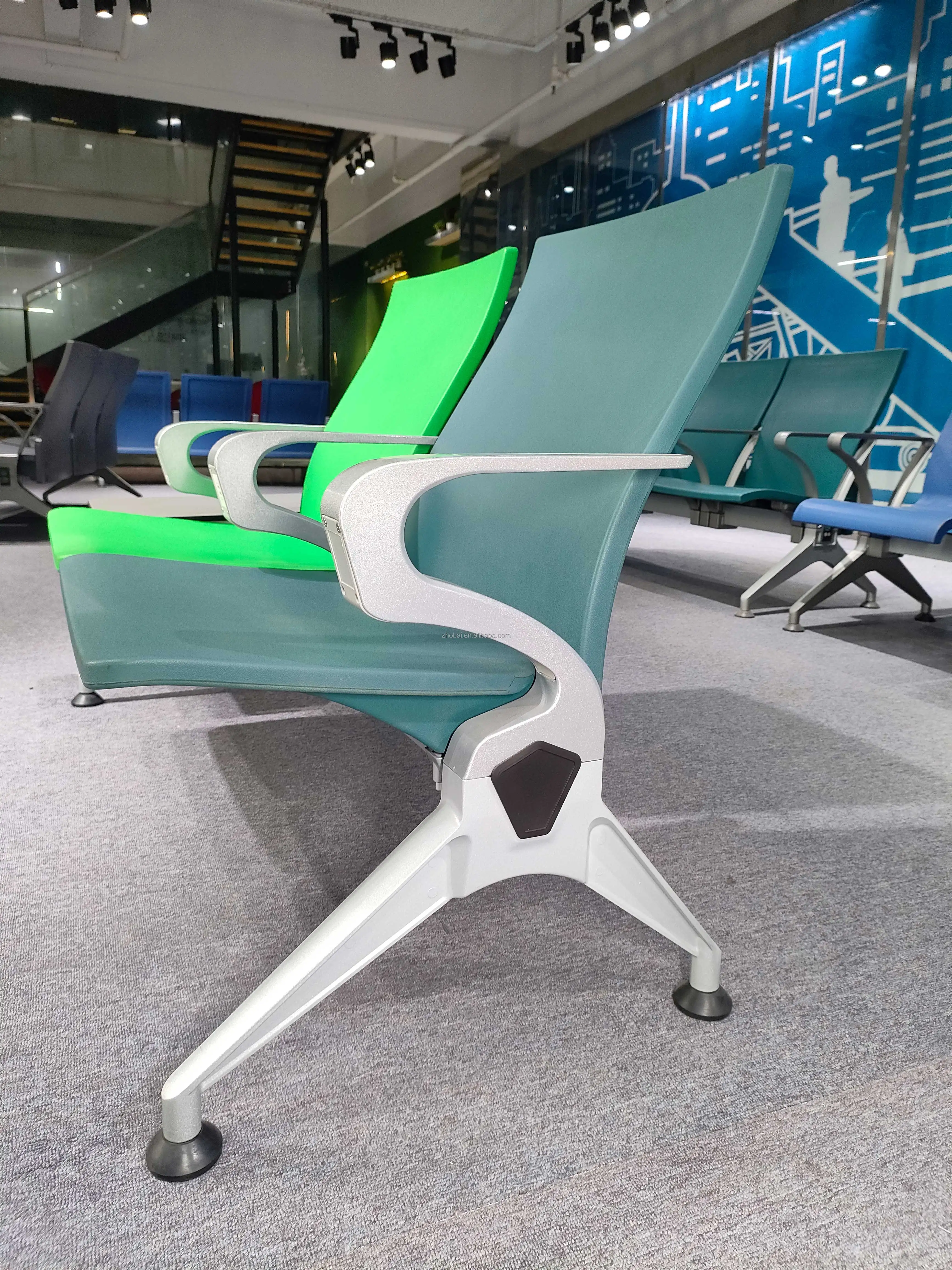 High Quality Customized Modern PU Hospital Waiting Chairs 1 3 5-Seat Options Gym Dining Public Office Hospital Areas Aluminum 4