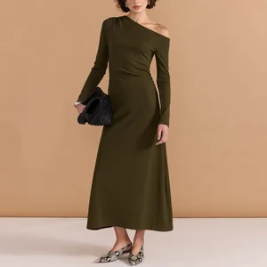 Custom Autumn Fashion Knee-Length V-neck Sleeveless Woolen Natural Waistline Dress for Women