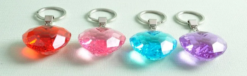 heart keychain 4.jpg