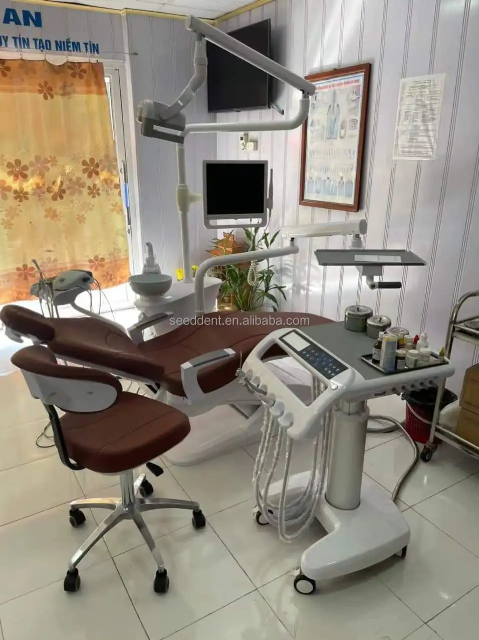 2023 Foshan Hot Sell Luxury Dental Chair With Mobile Tool Tray Dental