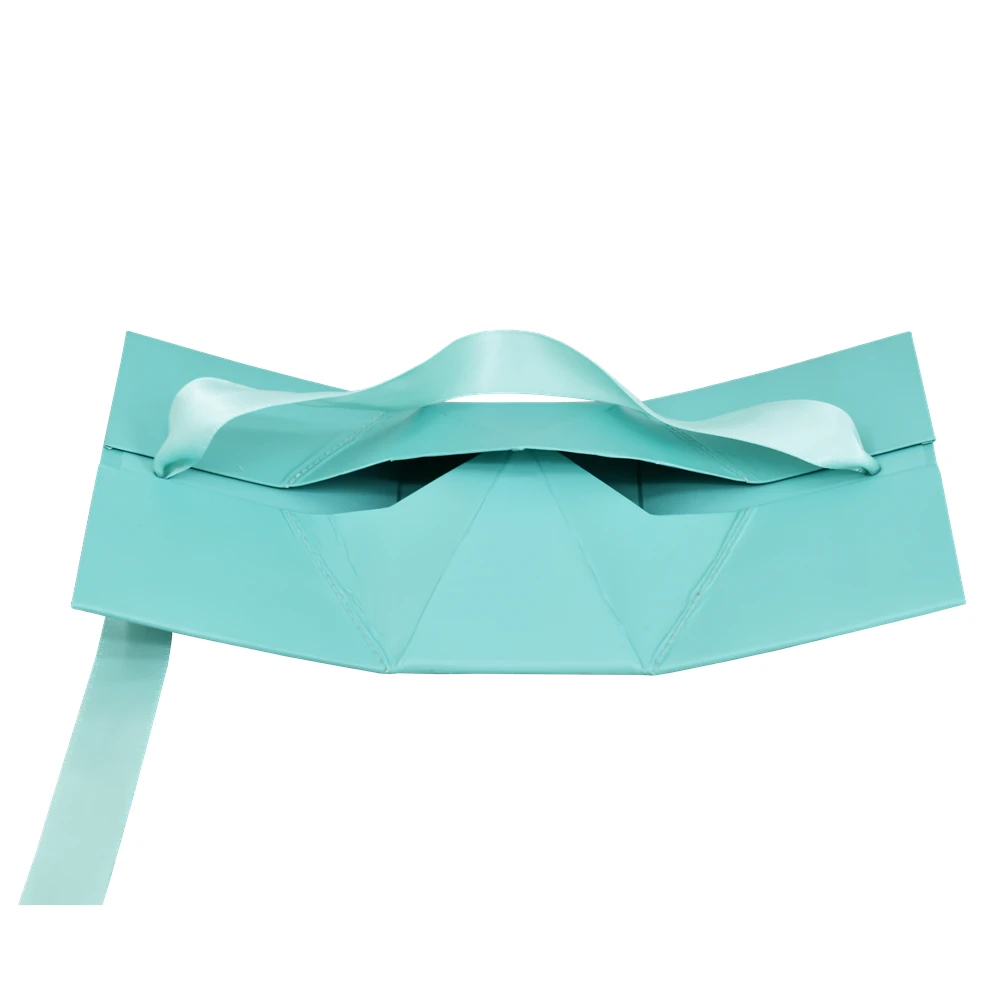 Custom Gift Box Triangle Shaped Cardboard Packaging Chocolate Box