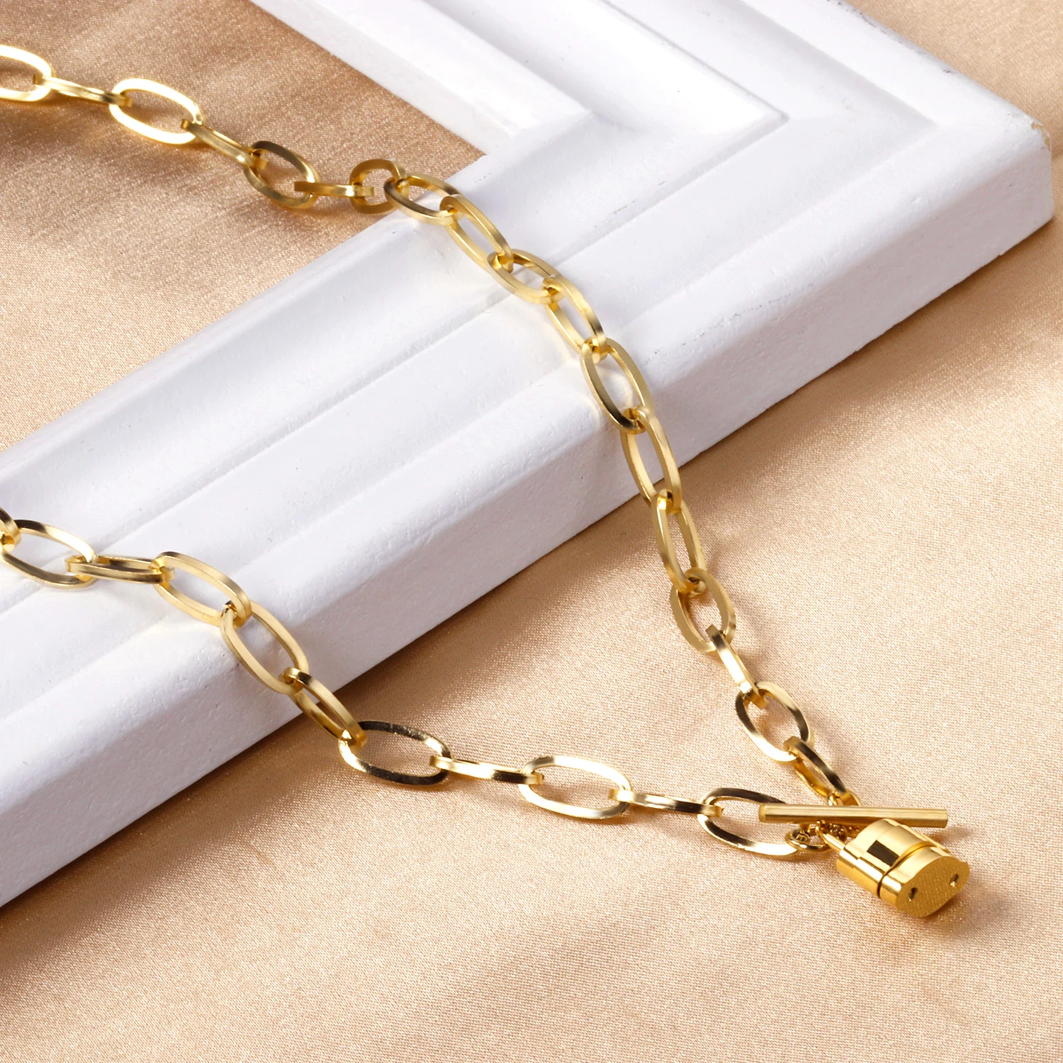 个性化珠宝金锁项链女/男不锈钢嘻哈大链条项链