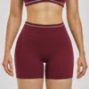 Short rouge