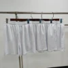 E07 Blanc