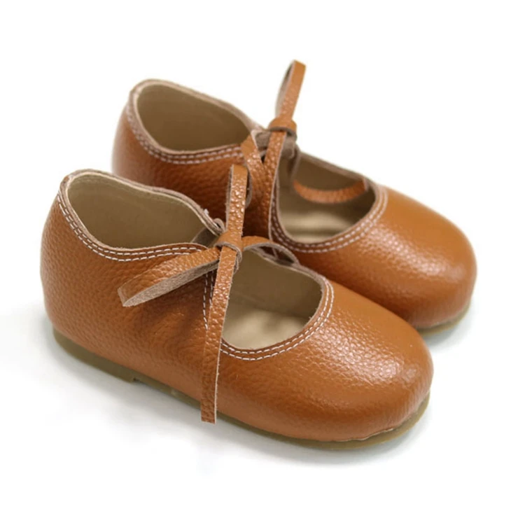 Лучшие из натуральной кожи на шнуровке однотонные модельные туфли для маленьких девочек