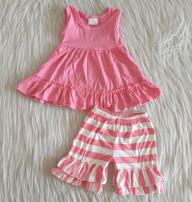 pink ruffle shorts