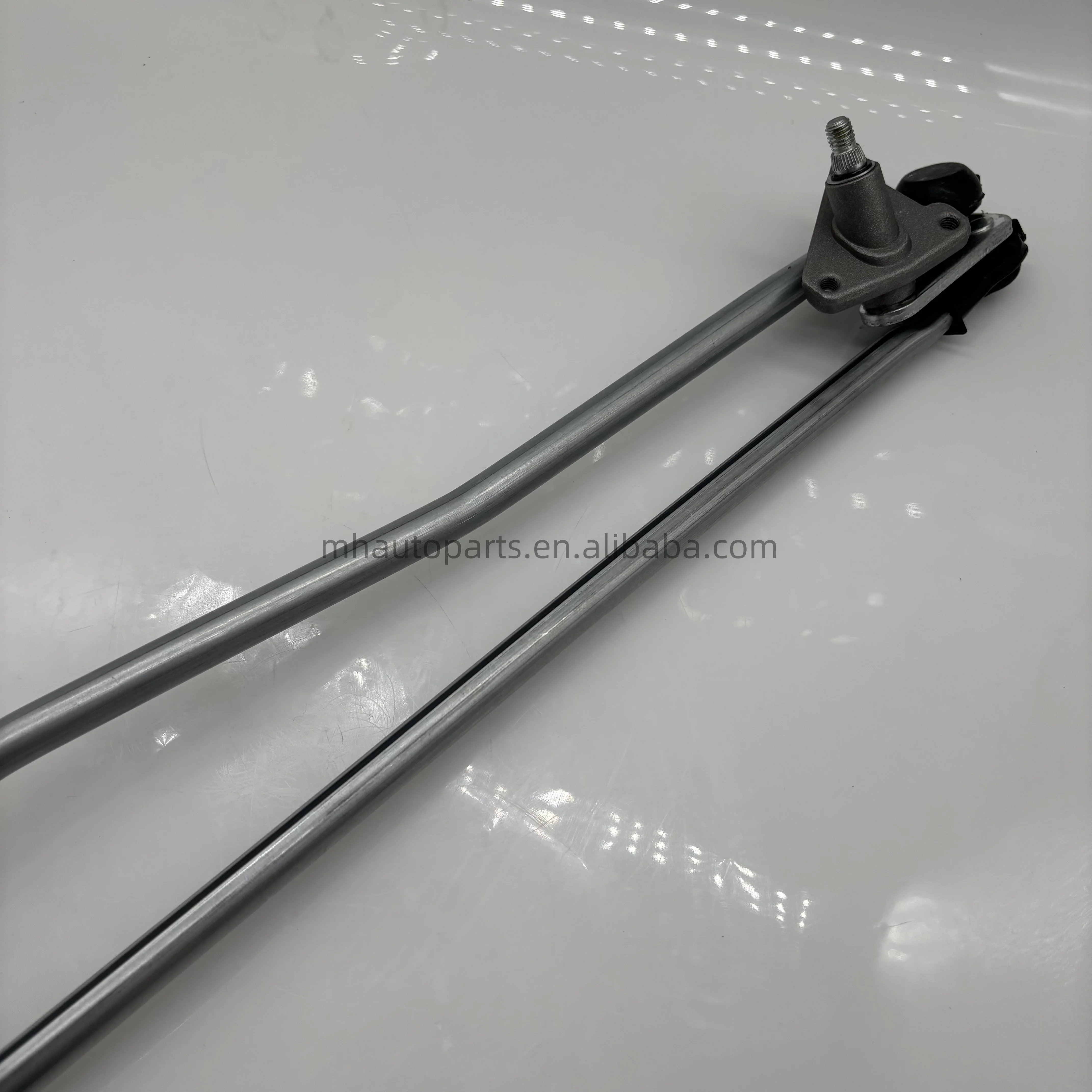 トヨタ・ランドクルーザーHZJ80/FZJ80用新型ウィンドシールドワイパー
