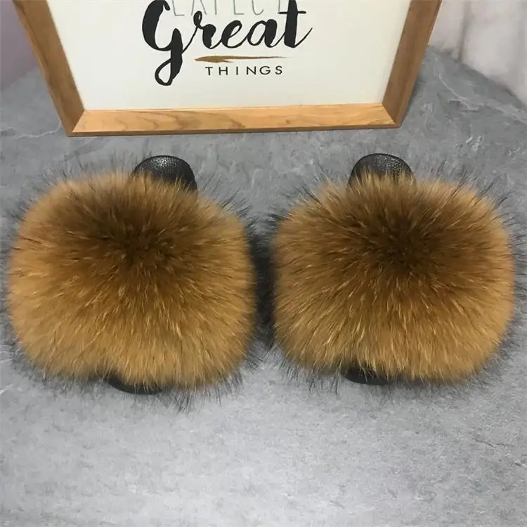 Hot sell fur slippers raccoon fur slides big fur slides for women