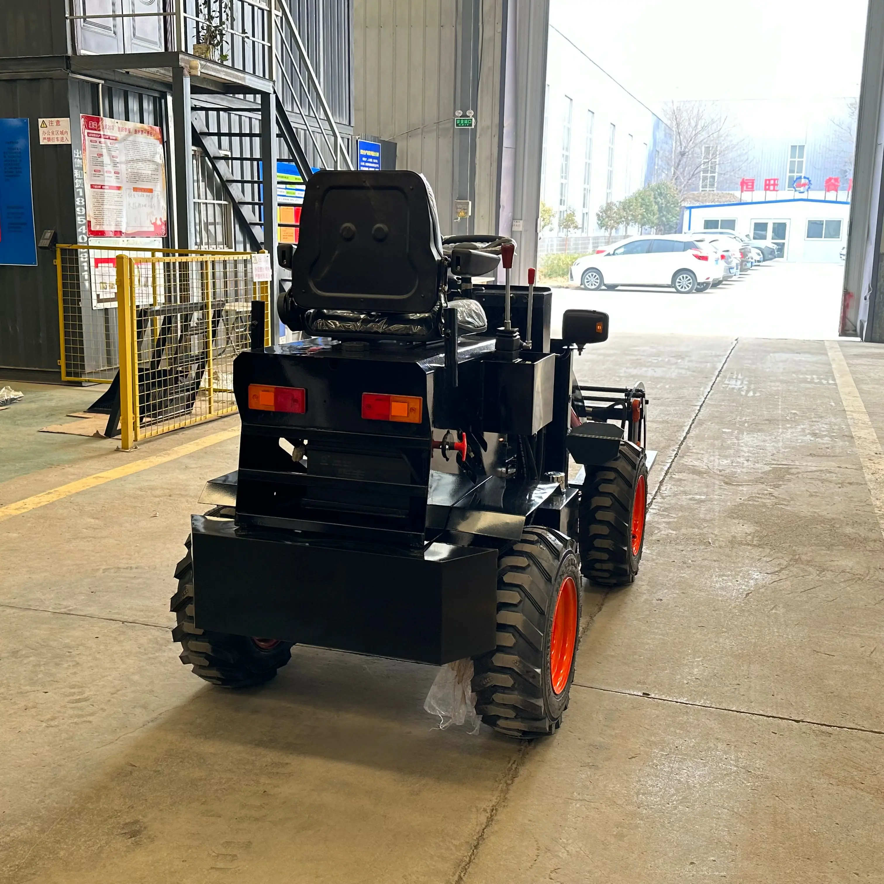 Mini Backhoe Loader Hydraulic 4x4 Loader Electric Battery Operated Loader