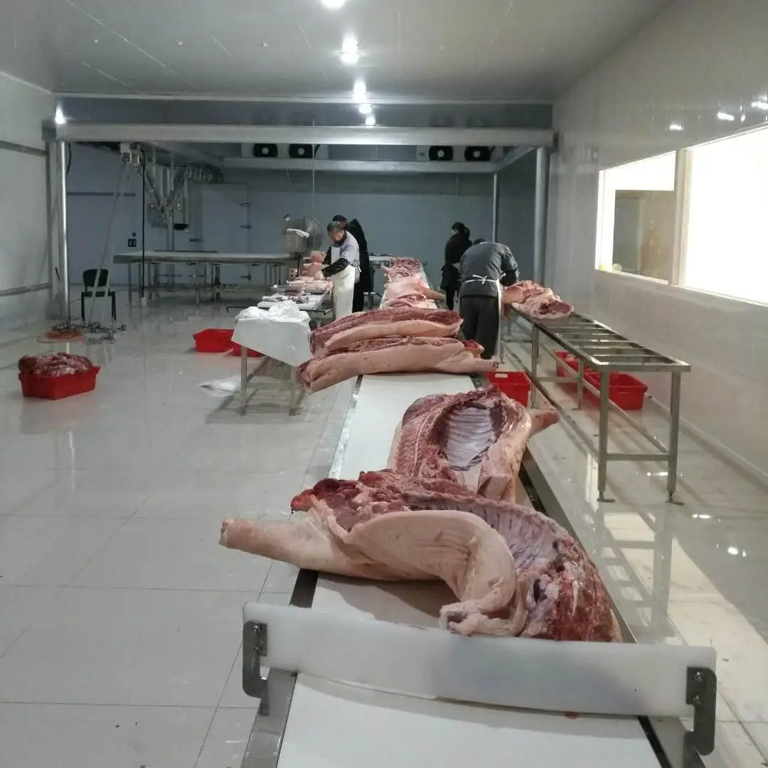 Integrated production line solutions for pig slaughtering and pork processing suitable for small and large slaughterhouses