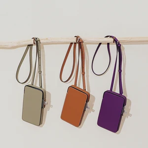 Custom Wholesale Women Casual Fashion Genuine Leather Small Mini Crossbody Mobile Phone Bag for Ladies