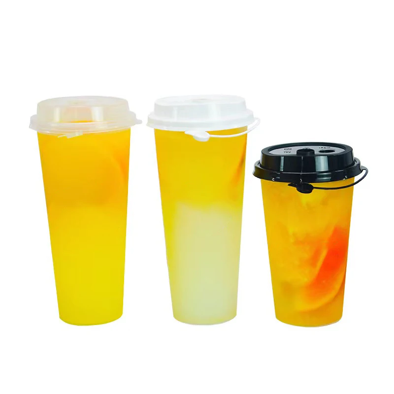 Пластиковые чашки для молока и чая с логотипом на