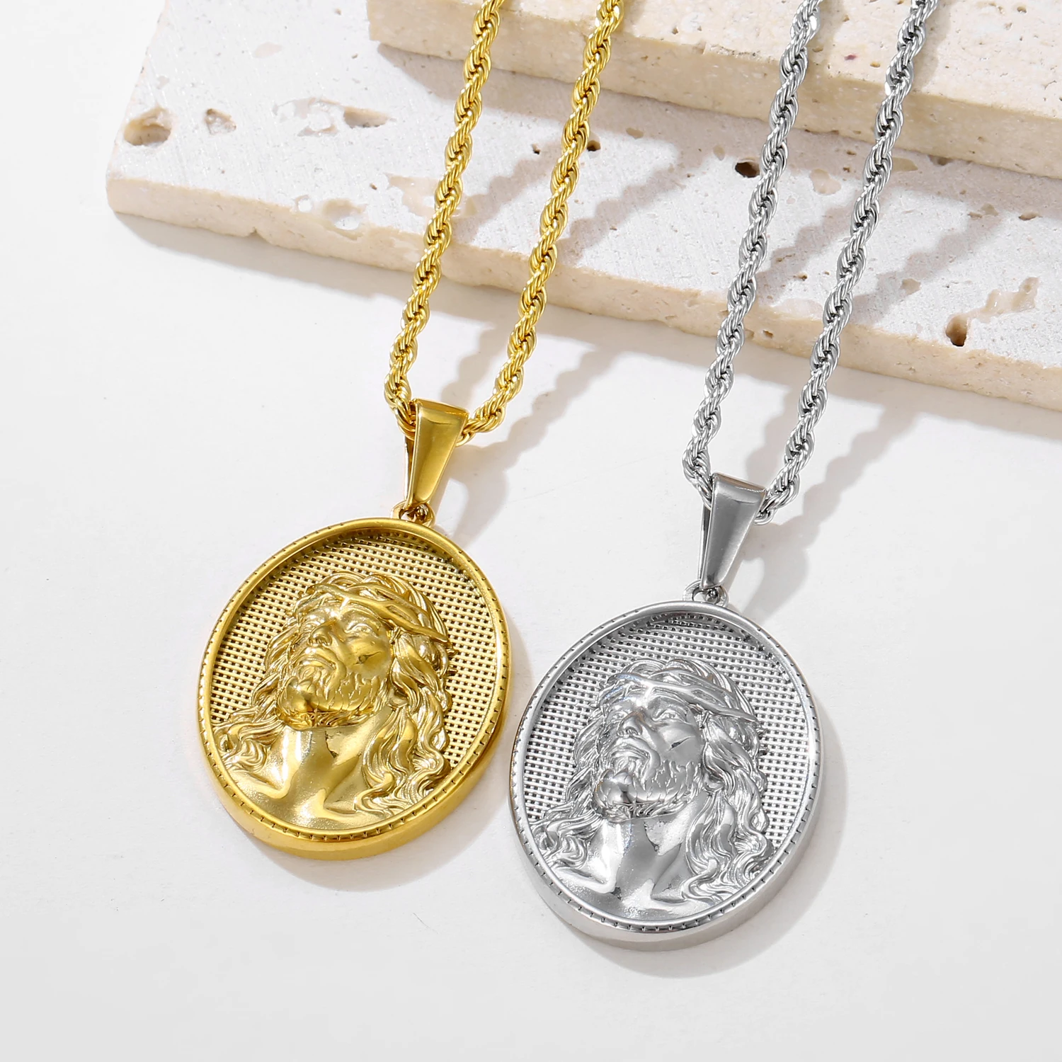 【美品】888Ｈｚ Jesus Christ ゴールド マドモアゼル・愛 巾着付 美品】888Hz Jesus Christ ゴールド マドモアゼル・愛 巾着付 Jesus