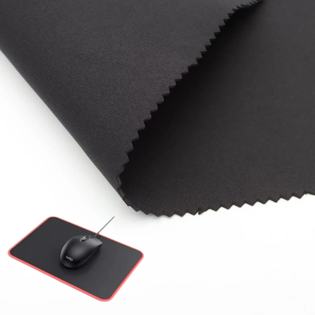 اعلیٰ معیار کی ہاٹ سیلز واٹر پروف سادہ نیوپرین ڈبل سائیڈ لمینیٹڈ ت fabric ماؤس پیڈ / سپورٹس حفاظتی سامان پر سلیپ