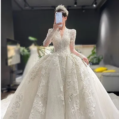 2022 New Arrival Princess Bridal Gowns V-neck Luxury Long Sleeve ...