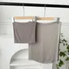 abuela gris