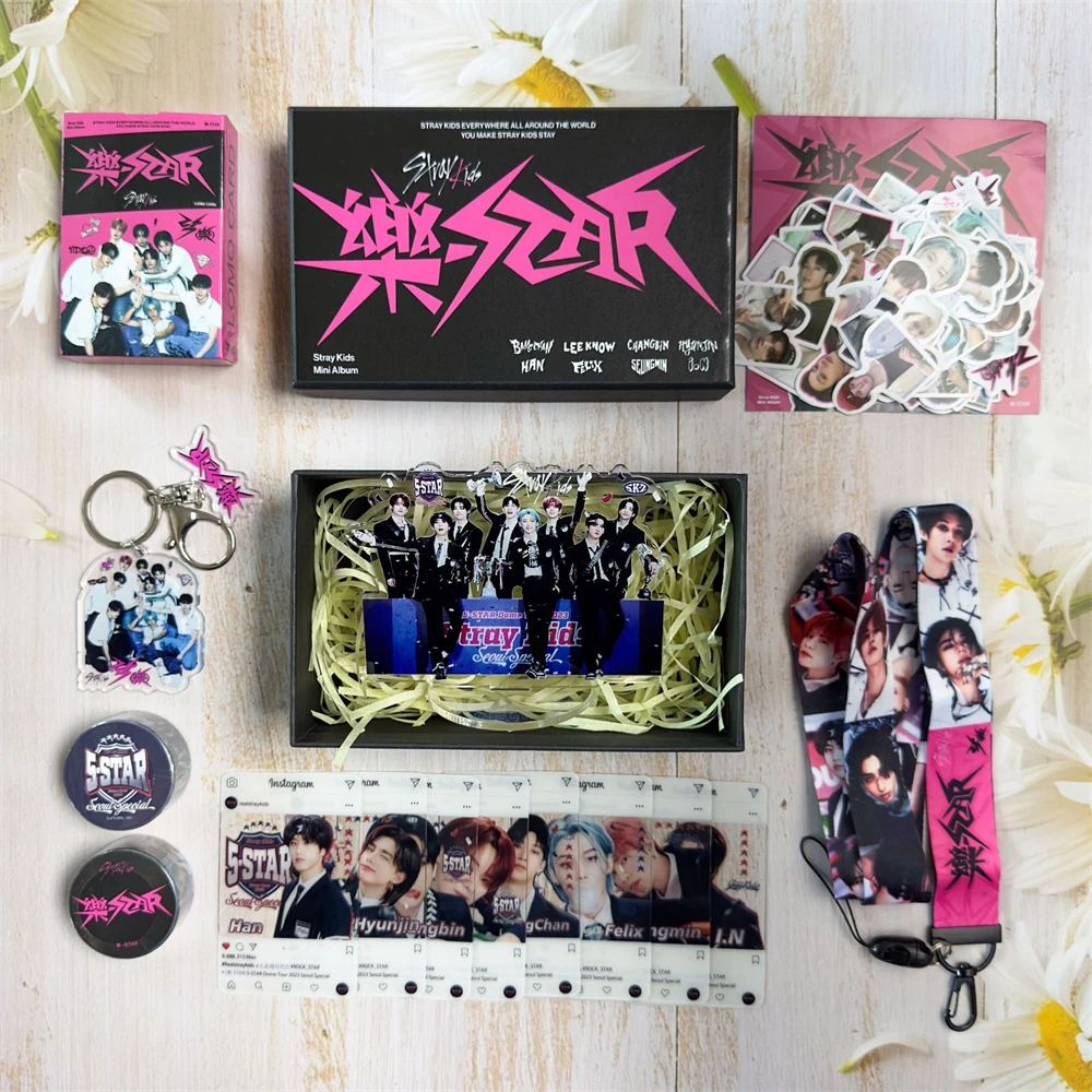 KPOP Stray Kids Rock Star Album Set 5-Star Dome Tour Gift Box