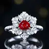 Anillo de diamantes rubí natural