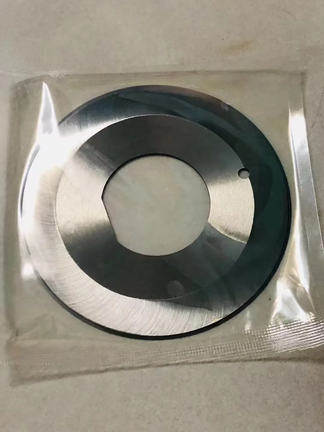 HSS Cloth Cutter Round Knife Blade for Wolf Fabric Cloth Cutting Machine