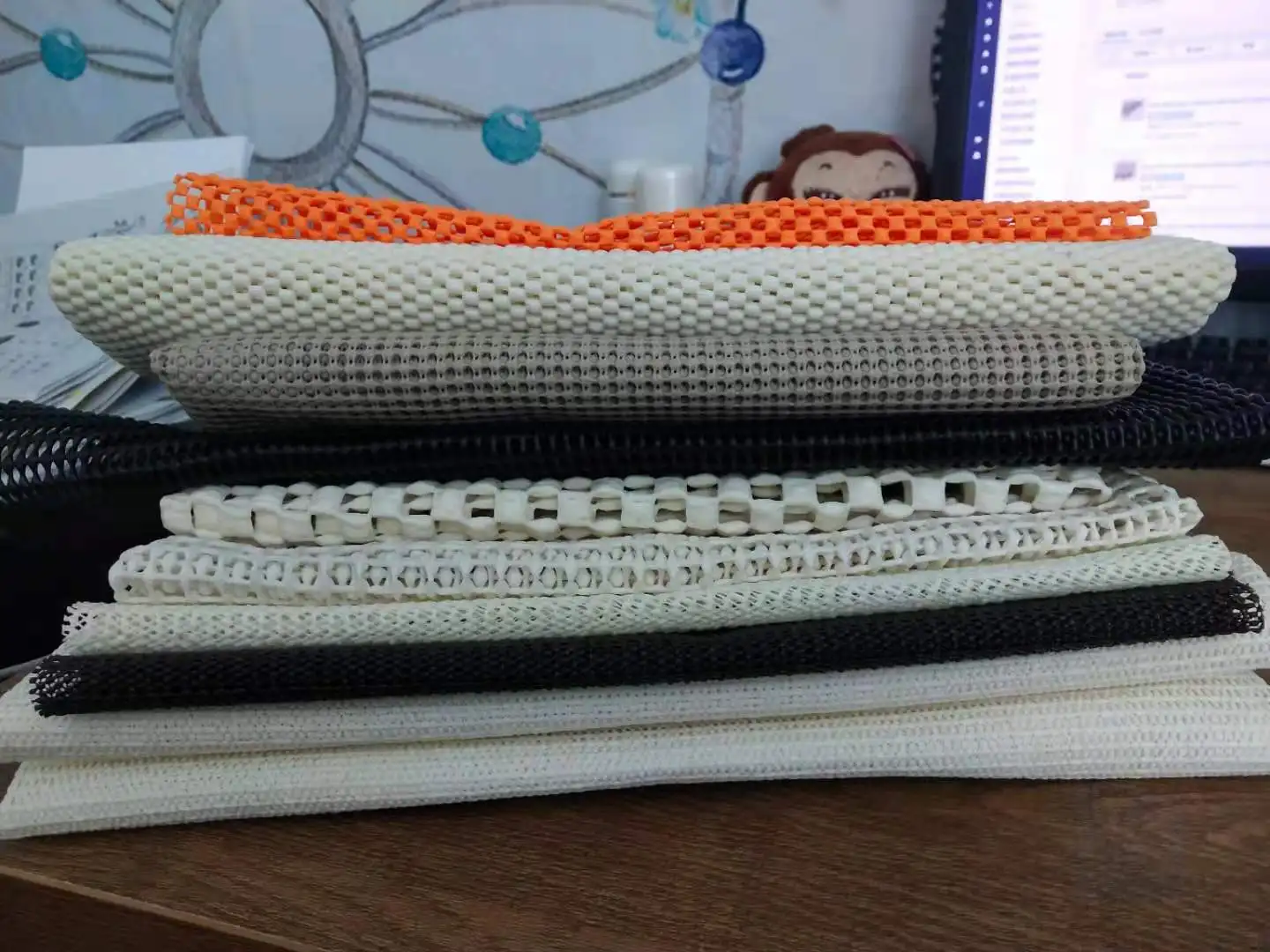 Tappetino Antiscivolo In PVC 50x200 Cm - Per Moquette, Auto, Cucina (Bianco) - Foto 7