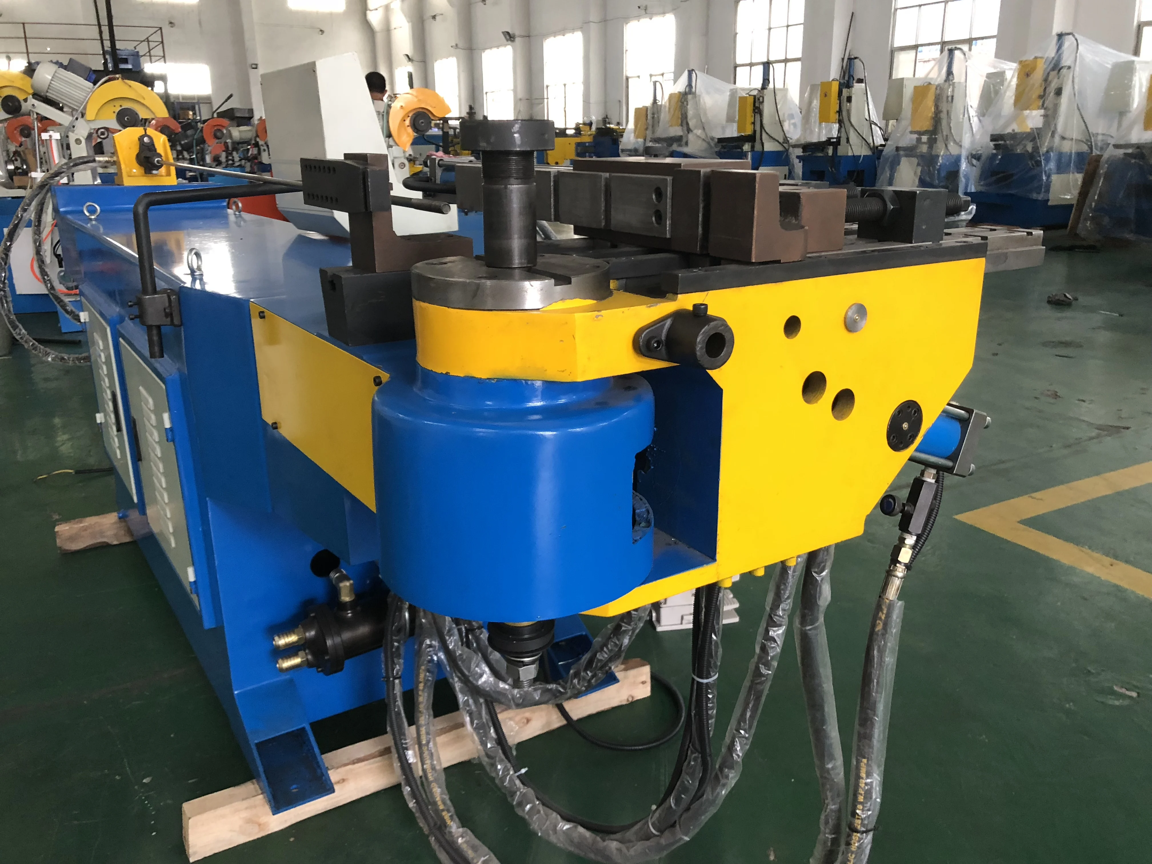 Square Rectangular Pipe Bending Machine Semi-automatic Pipe and Tube Bender for Steel Bar Iron Metal Max Diameter 50mm