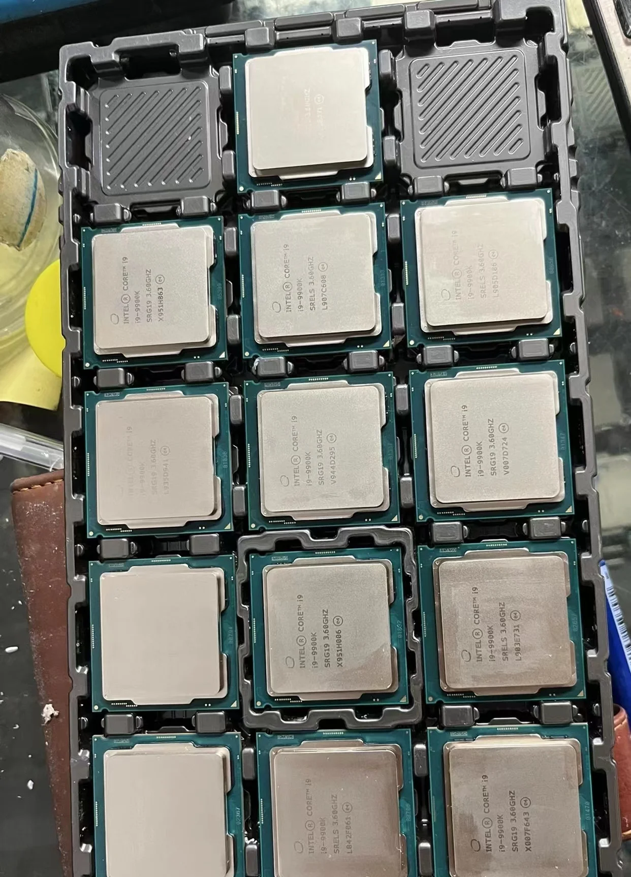 ★動作確認済 Intel Core i9 9900K CPU LGA1151 Amazon.com: Intel Core i9-9900K Desktop Processor 8 Cores up