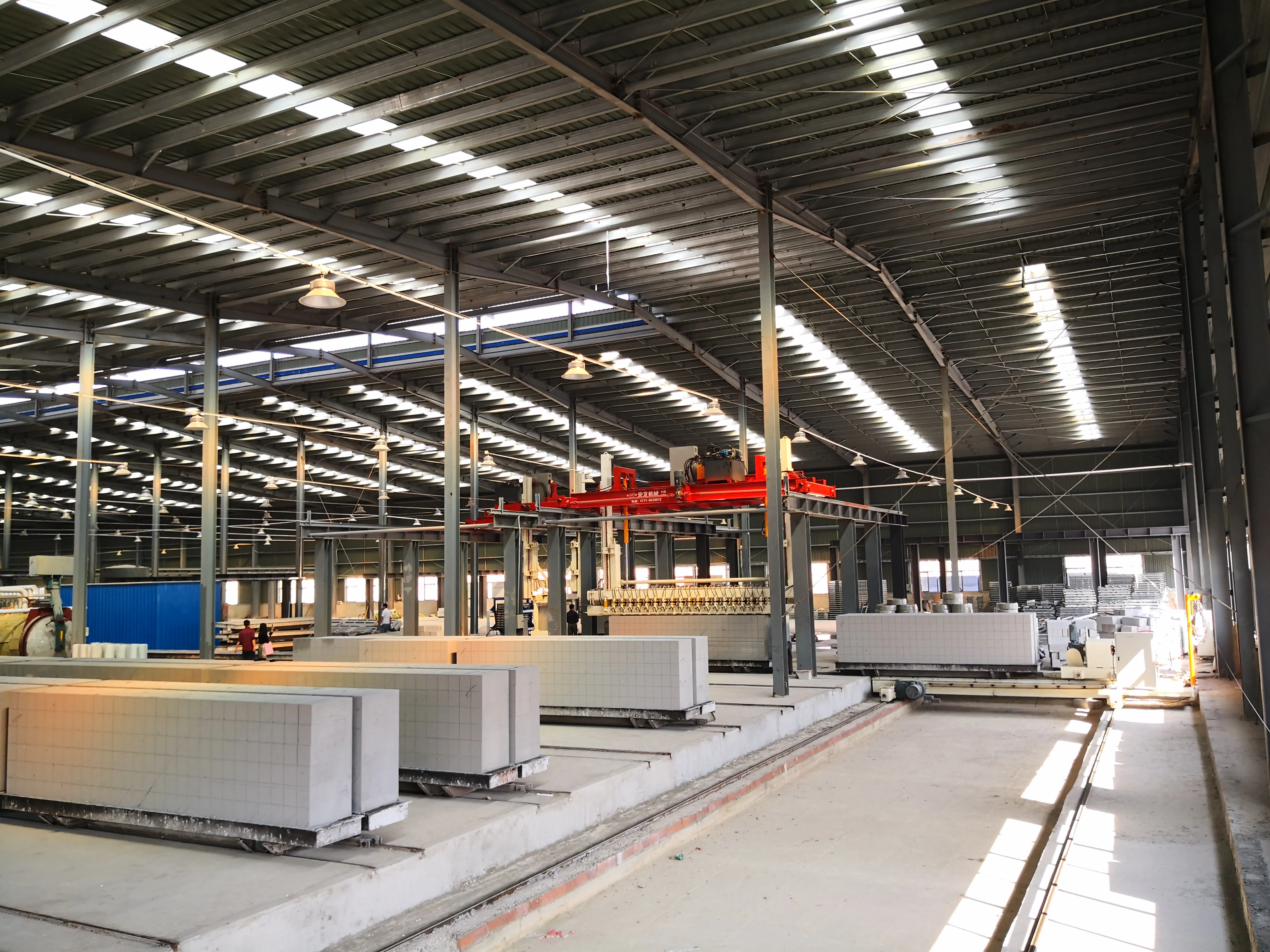 AAC Block Lightweight Wall Panel Making Machine Production Line Autoclaved Aerated Concrete Bricks Blocks Panels Making Machine