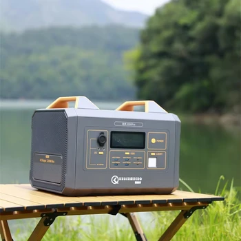 YCYL Good Quality Hot Sale EU & US Plug Type Lifepo4 Battery Outdoor Power Banks & Portable Power Station Charger for Home