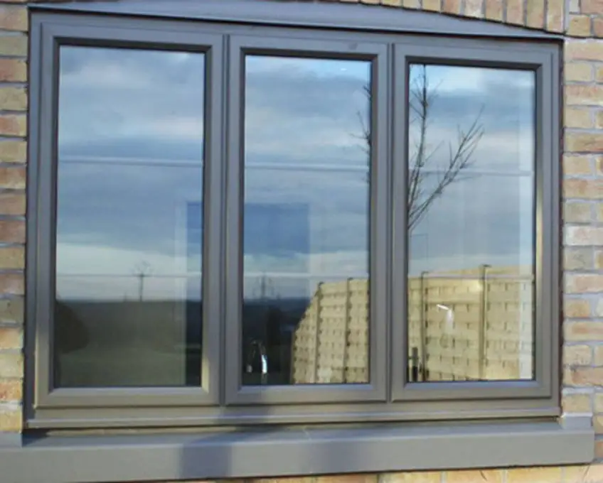 Aluminium Windows and Doors Sliding Window with Inside Grill