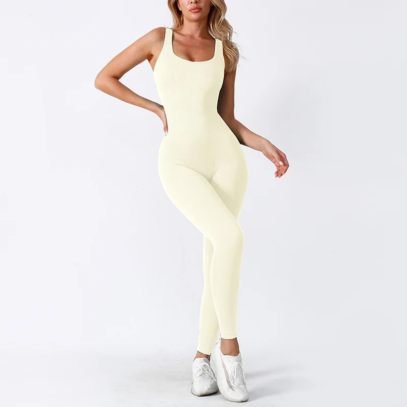 Combinaison de yoga sans couture pour femmes : bodysuit de fitness en une pièce sans manches avec dos ajouré, salopette longue pour le fitness