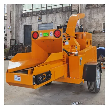 Diesel wood branch chipper shredder mobile tree crusher for forestry organic fertilizer