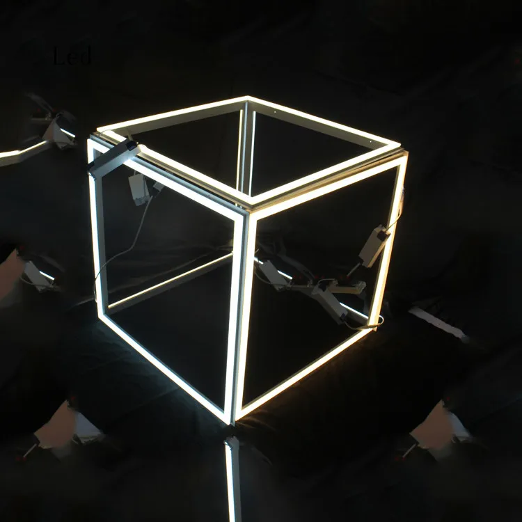 Новое поступление Квадратный светодиодный панельный светильник по заводской цене Лидер продаж в рамку 120x60 сетчатый потолочный периметру 4x2