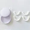 Sin caja de color dientes un conjunto chapa